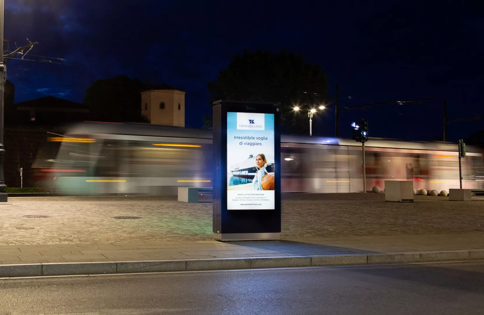 Il Gruppo IPAS punta sui nuovi “totem digitali” nel centro di Firenze